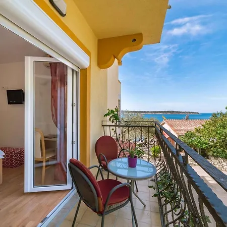 Gæstehus Captain's Club 4*