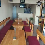 Captain's Club Pensjonat 4*