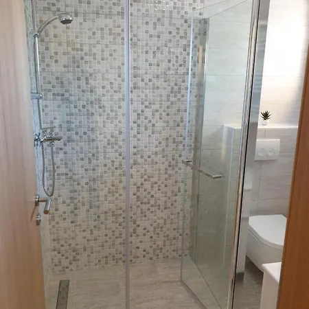 Guest house Captain's Club 3*